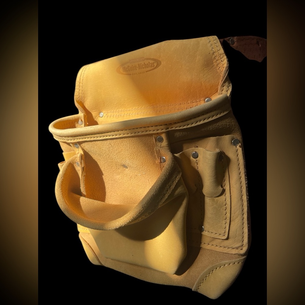 Mcguire Nicholas  leather tool belt